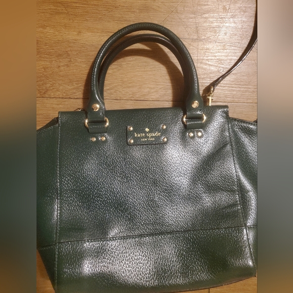 Kate Spade New York Camryn Wellesley Satchel Crossbody Green Leather Bag. - Picture 6 of 16